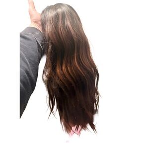 16” wavy with highlights wig